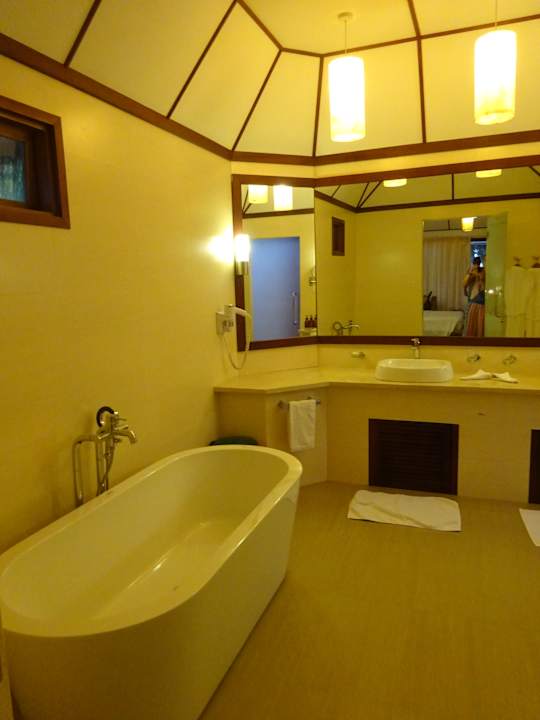 Zimmer Thulhagiri Island Resort