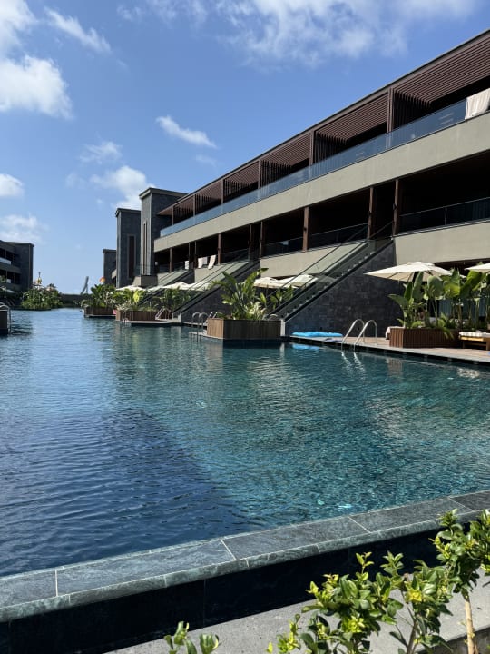 Außenansicht Jacaranda Luxury Resort