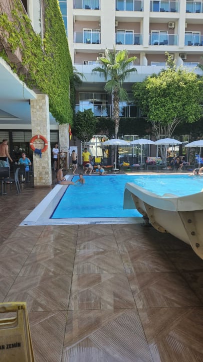 Außenansicht Telatiye Resort