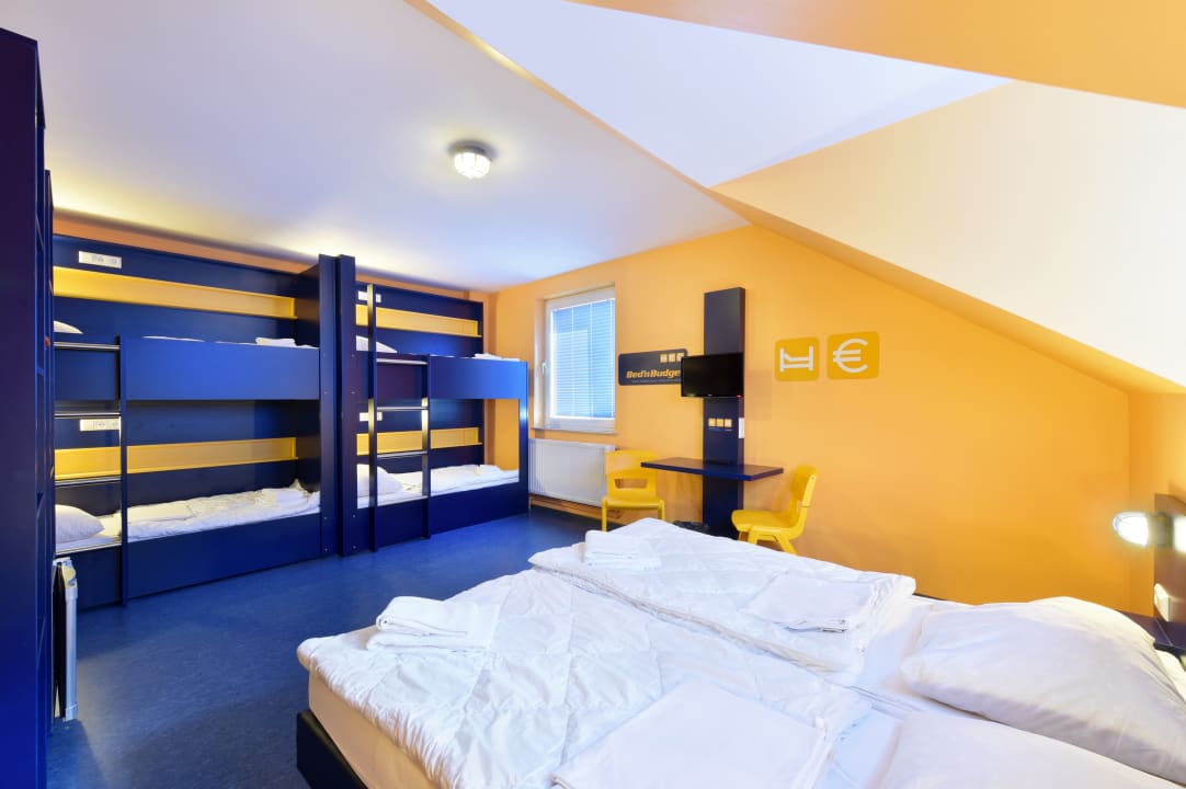 Zimmer Bed'nBudget City-Hostel