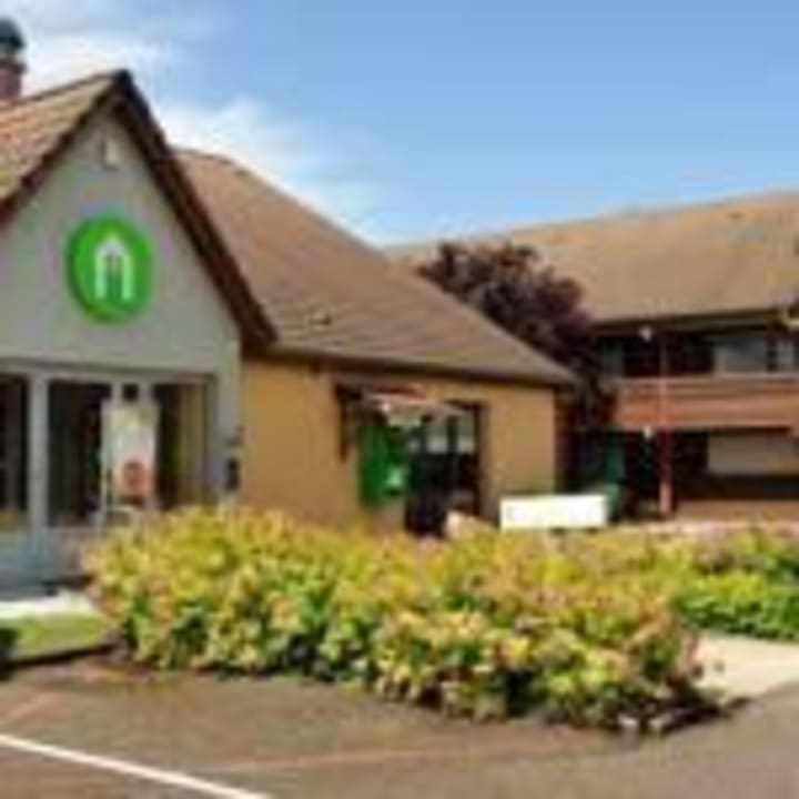 Vue de la Reception Hotel Campanile Nancy Ouest - Laxou