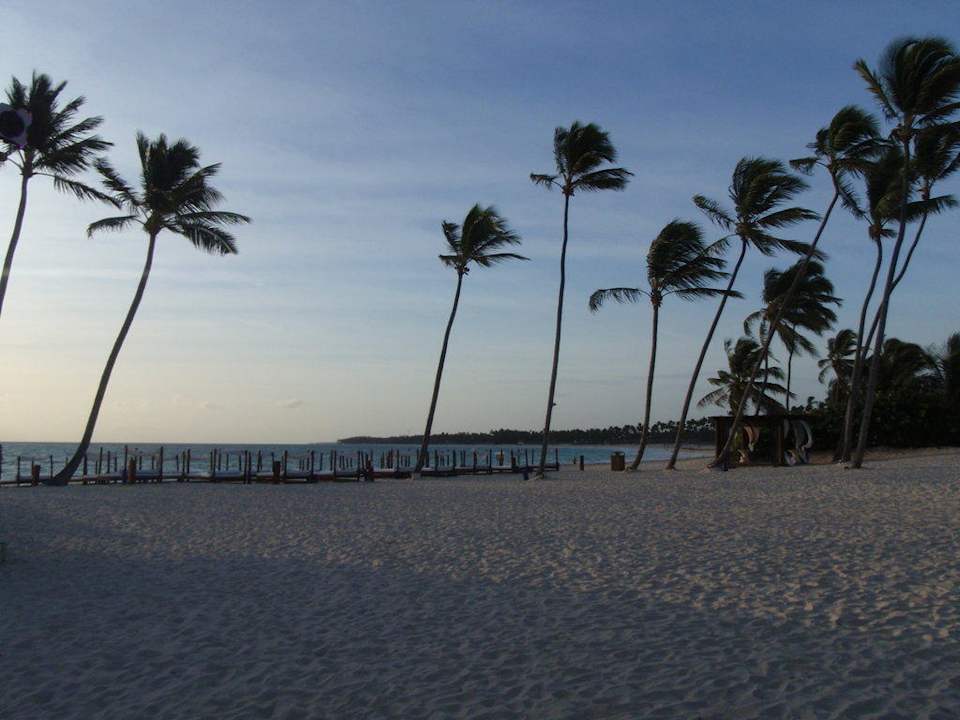 Strand bei Sonnenaufgang Punta Cana Princess All Suites Resort & Spa