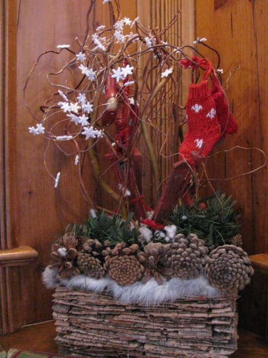 Zauberhafte Winterdeko Hotel Hahnbaum