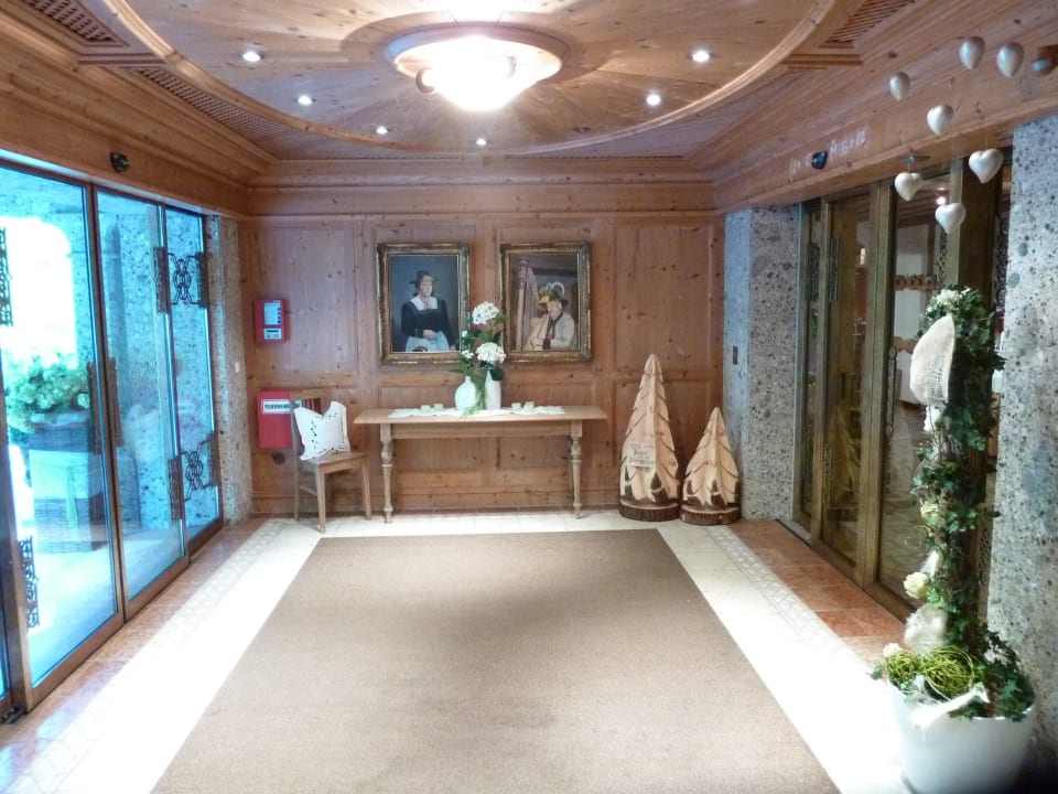 Eingangsbereich ZillergrundRock Luxury Mountain Resort