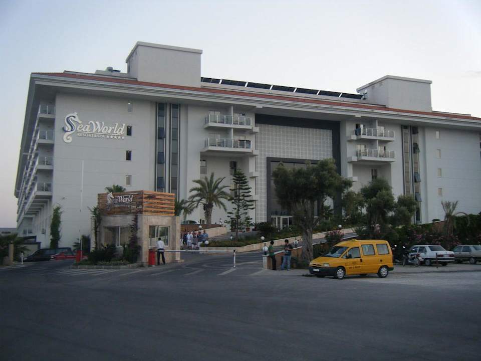 Sea World Resort & Spa  Seaden Sea World Resort & Spa