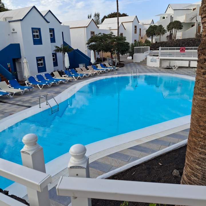 Pool Apartamentos LIVVO Morromar