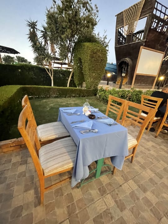Gastro Golden Beach Resort