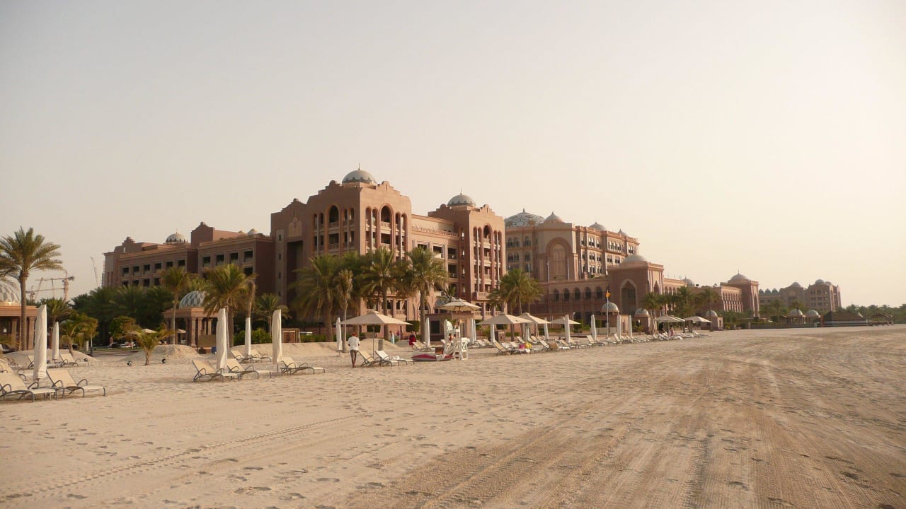 Strand für uns allein! Emirates Palace Mandarin Oriental