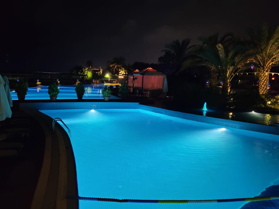 Pool Limak Lara Deluxe Hotel & Resort