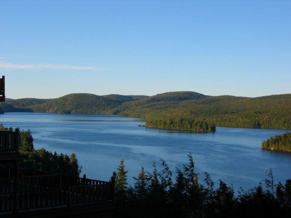 Morgenstimmung vom Zimmerfenster aus gesehen Hotel Sacacomie