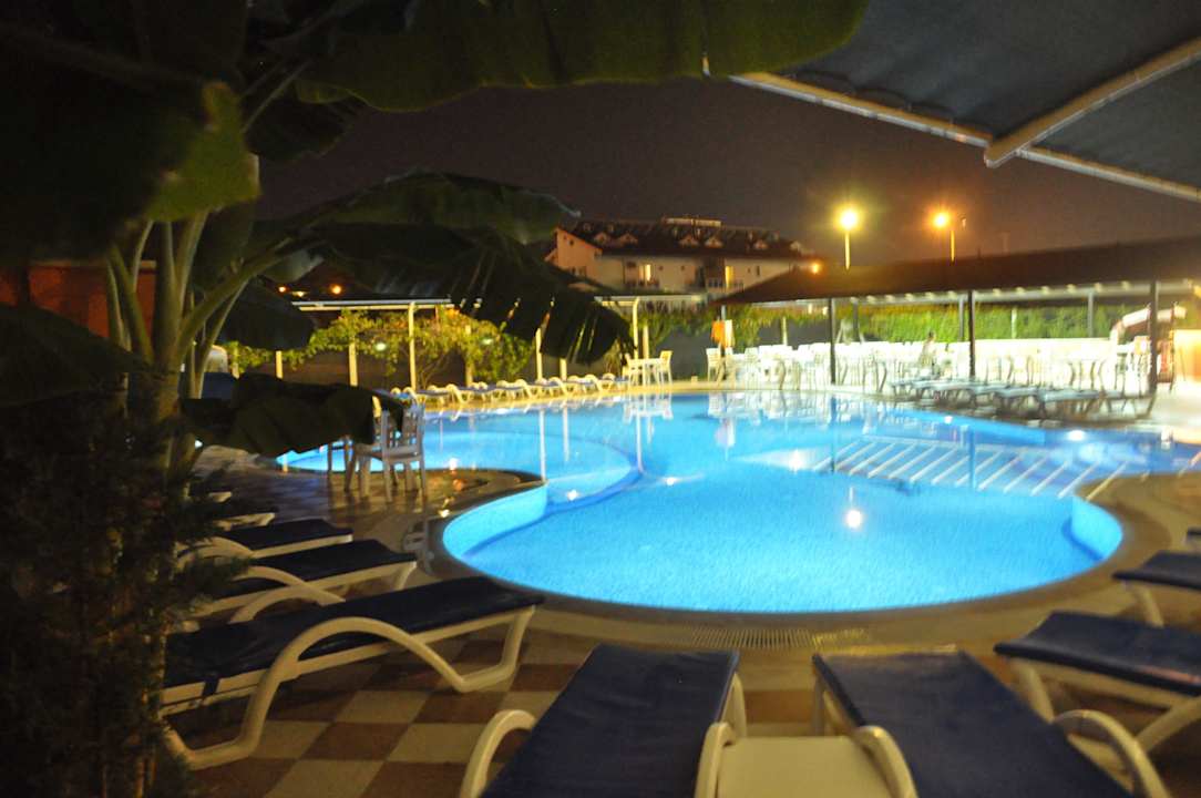View of pool Yavuzhan Otel