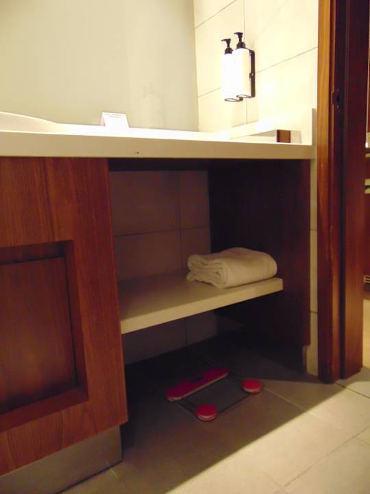 Zimmer Crowne Plaza Nairobi Airport