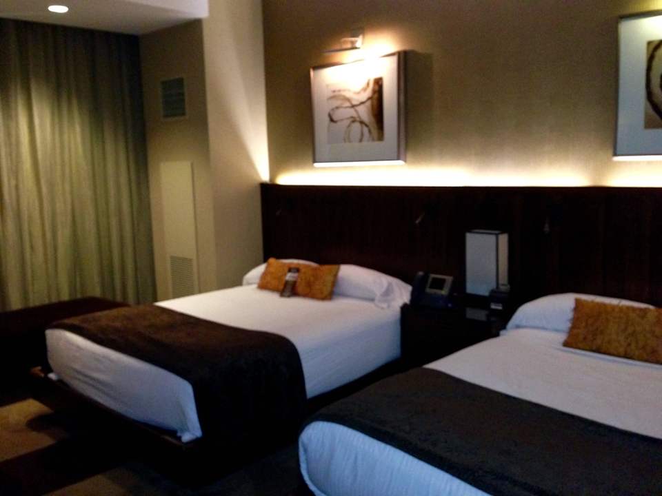 Schöne moderne komfortable Zimmer Aliante Station Casino & Hotel