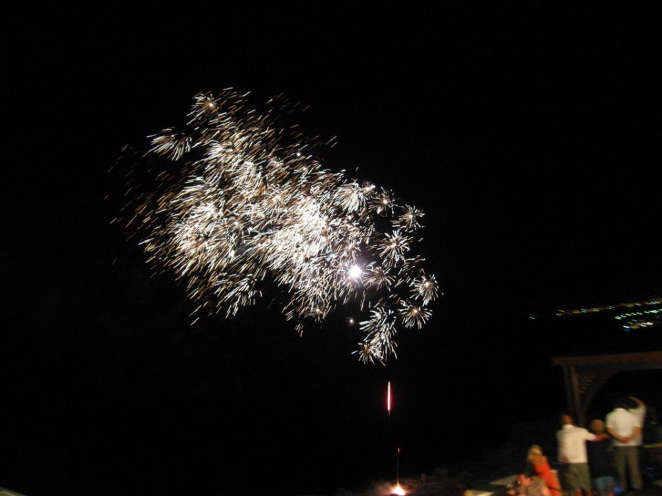 Feuerwerk Hotel Kalithea Horizon Royal