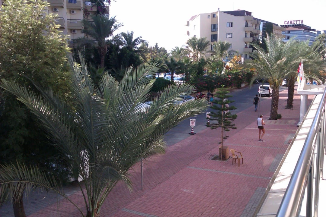 Blick vom Balkon Opia Hotel