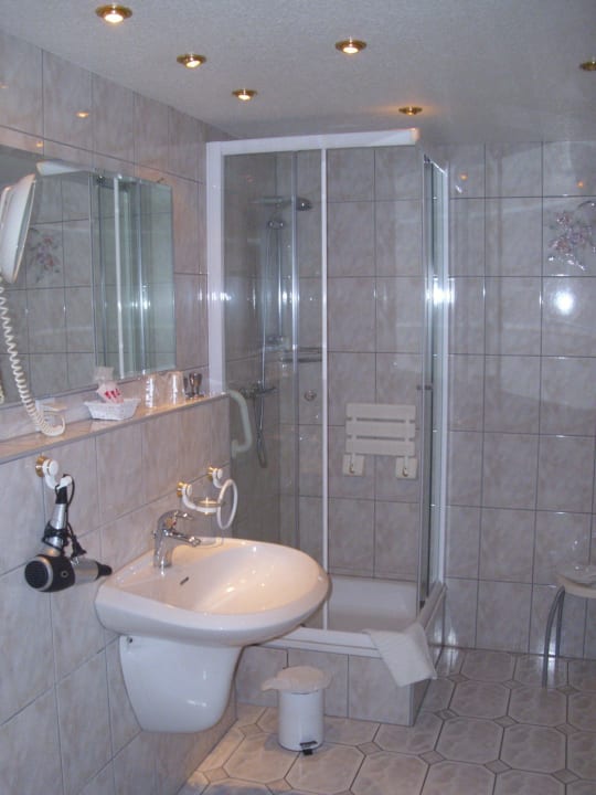 Badezimmer Aalto Hotel Garni