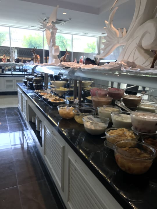 Restaurant Well Palace Side