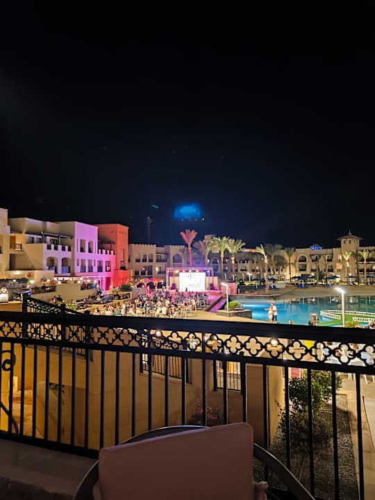 Außenansicht Pickalbatros Palace Hotel-Port Ghalib