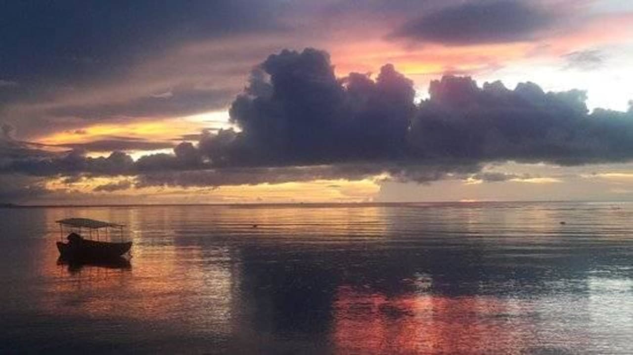 Traumhafter Sonnenuntergang Panorama Dive Resort