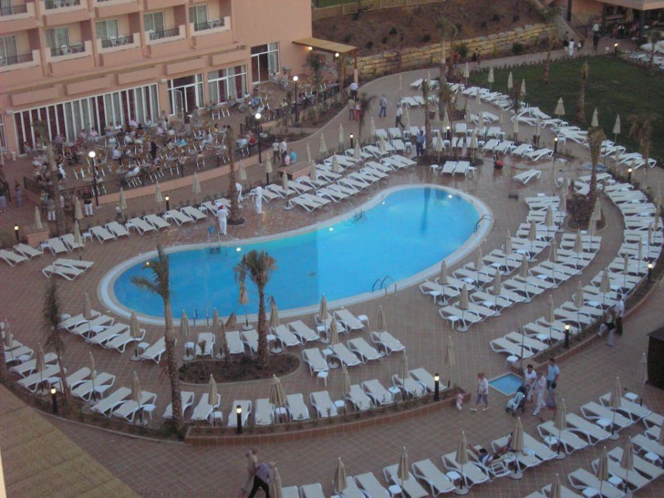 Der kleine Pool 3HB Guaraná - All Inclusive