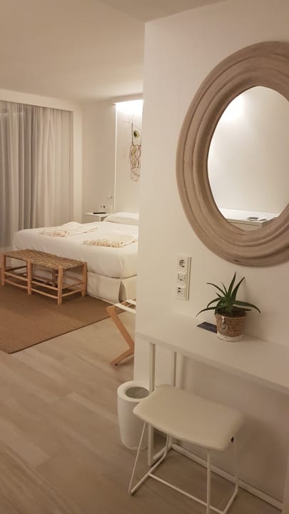 Zimmer Iberostar Waves Bahia de Palma