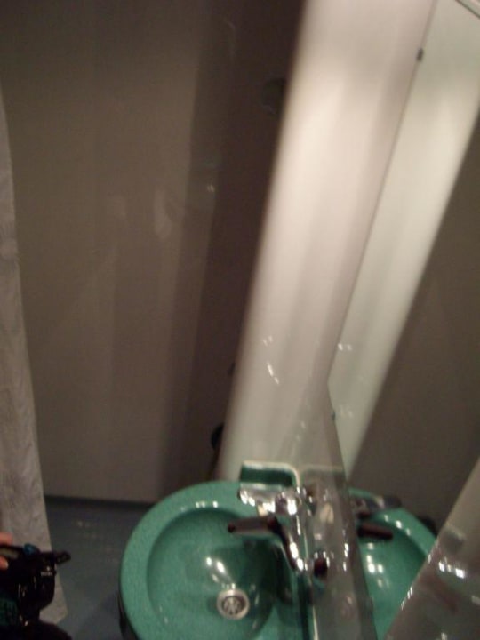 Bad mit Dusche Surtees Hotel