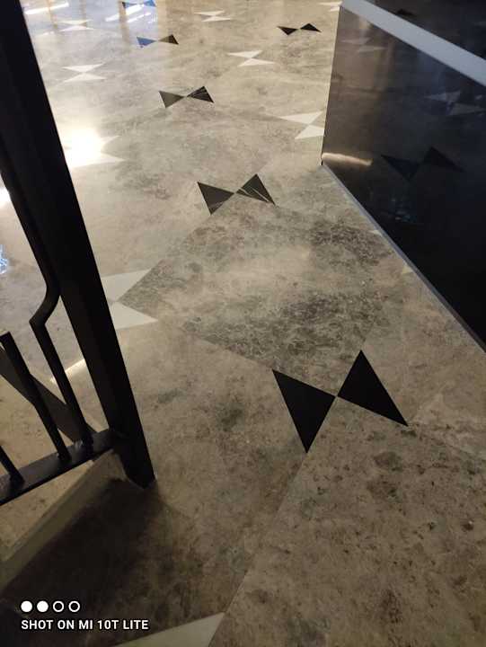 Lobby Arnor de Luxe Hotel & Spa
