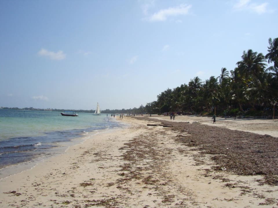 Der Hotel Strand Travellers Beach Hotel & Club