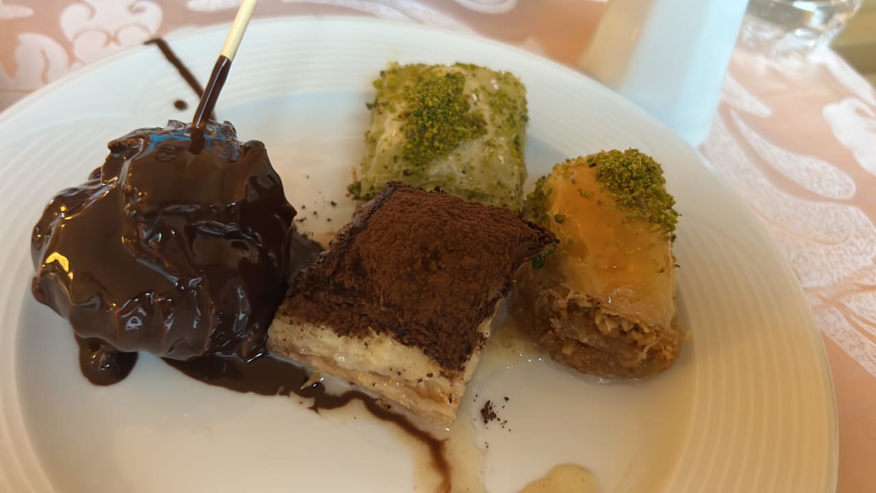Gastro Megasaray Resort Side