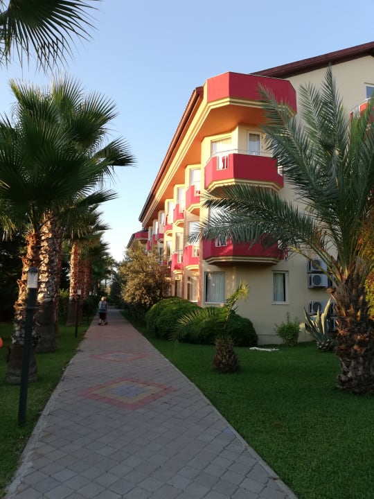 Gartenanlage Hotel Orfeus Park