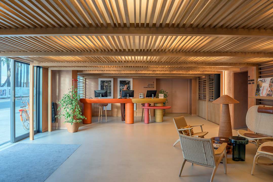 Lobby Canopy by Hilton Cannes