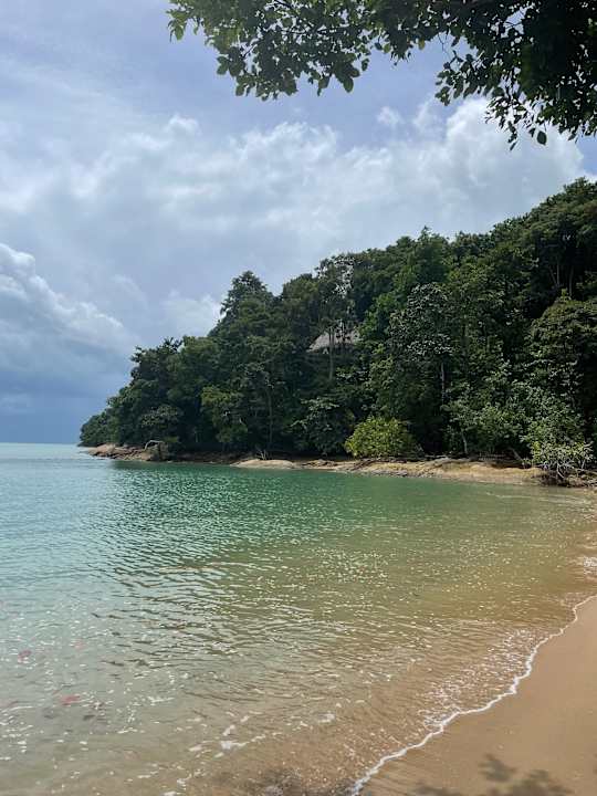 Strand Island Escape Burasari