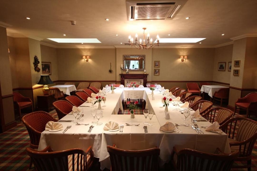 Gastro Strathburn Hotel