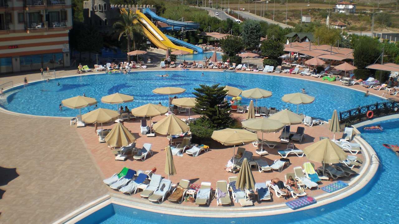 Ging leider nicht ganz drauf Adalya ArtSide