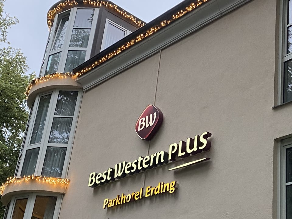 Außenansicht Best Western Plus Parkhotel Erding