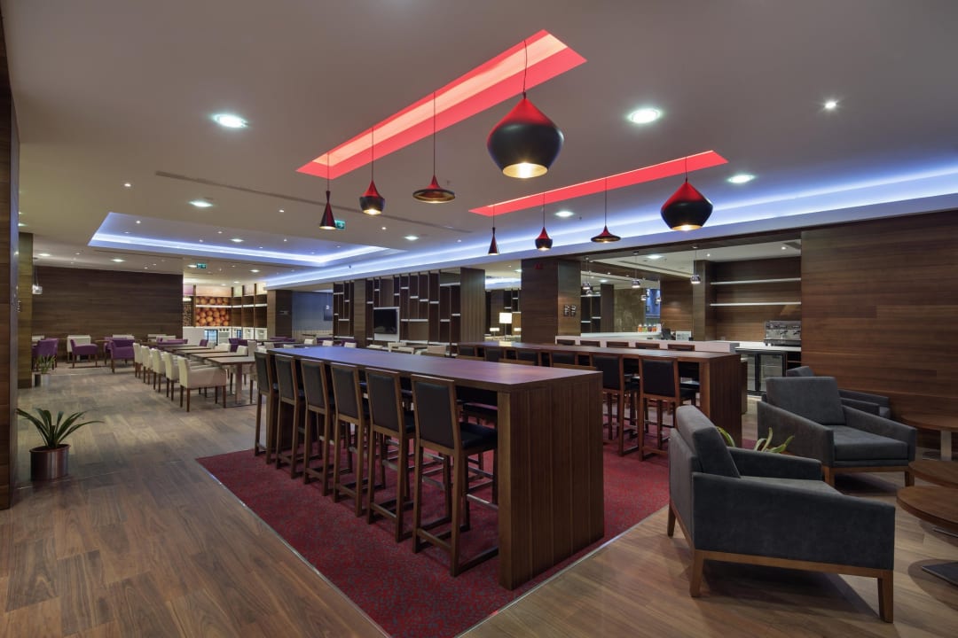 Restaurant Hampton by Hilton Istanbul Kayasehir