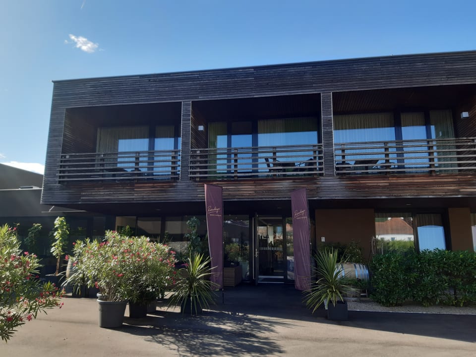 Außenansicht Weingut & Gästehaus Rosenberger