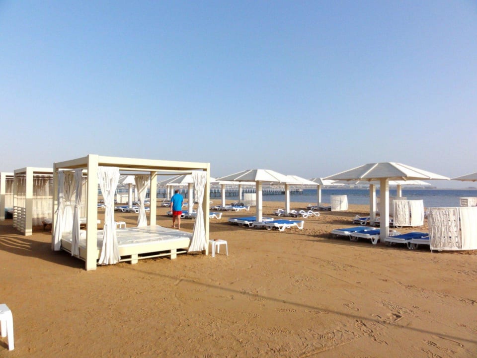Strand Premier Le Reve Hotel & Spa