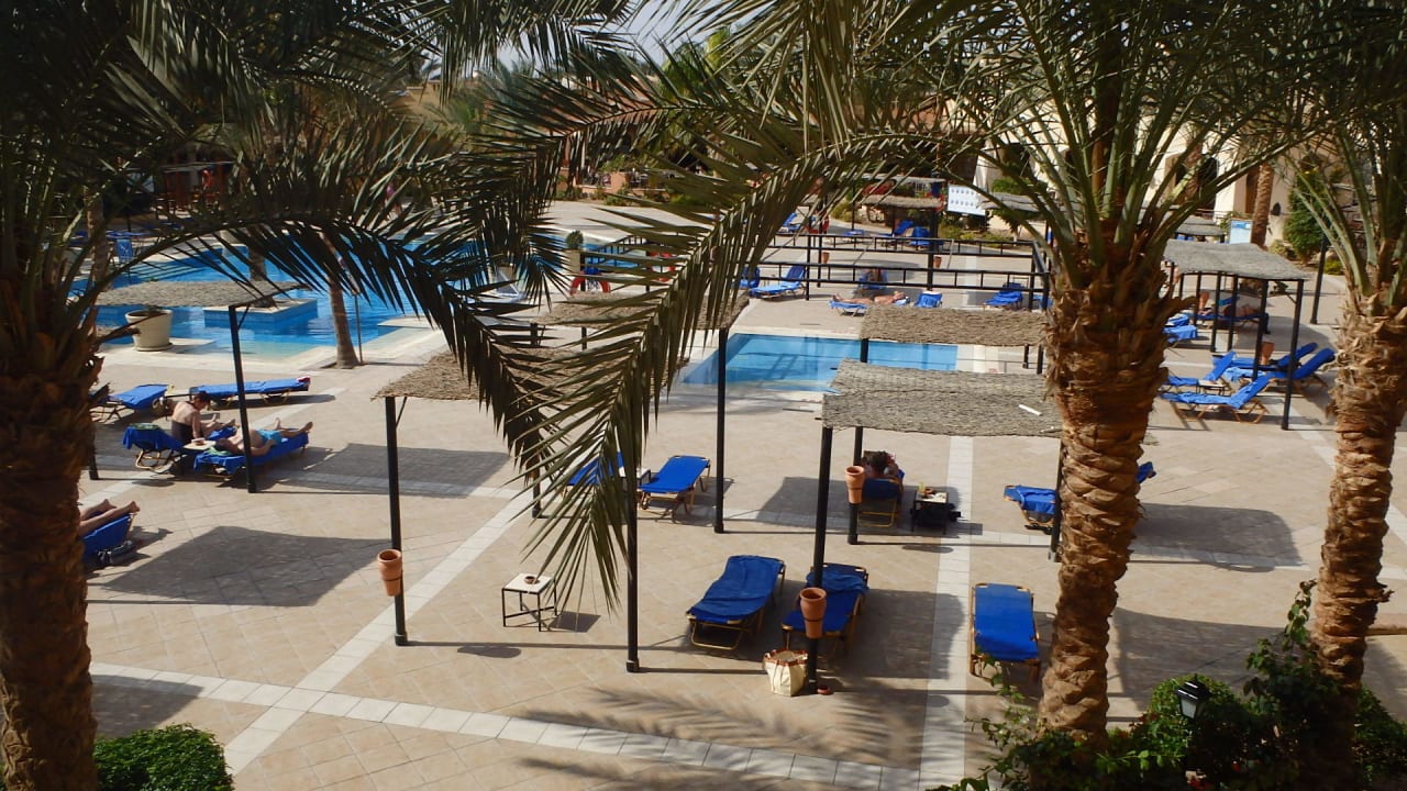 Uitzicht vanaf balkon kamer Jaz Dar EL Madina