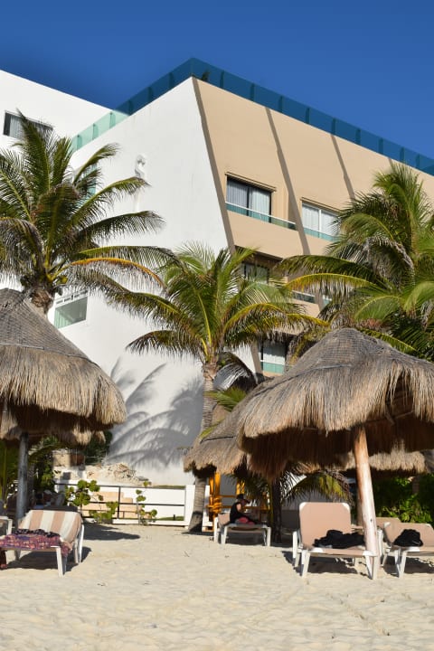 Strand Hotel Flamingo Cancun Resort