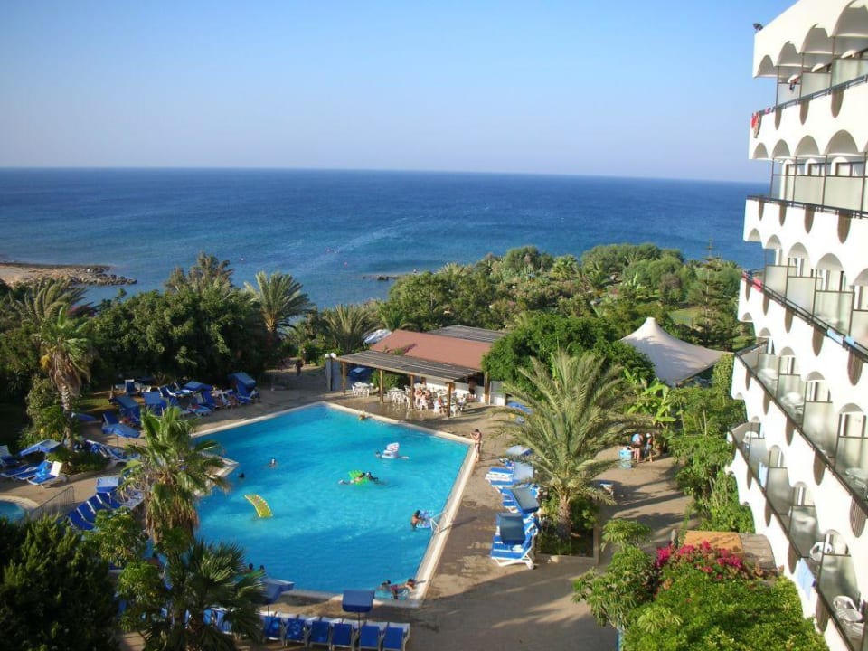 Blick von Zimmer 406 Crystal Springs Beach Hotel