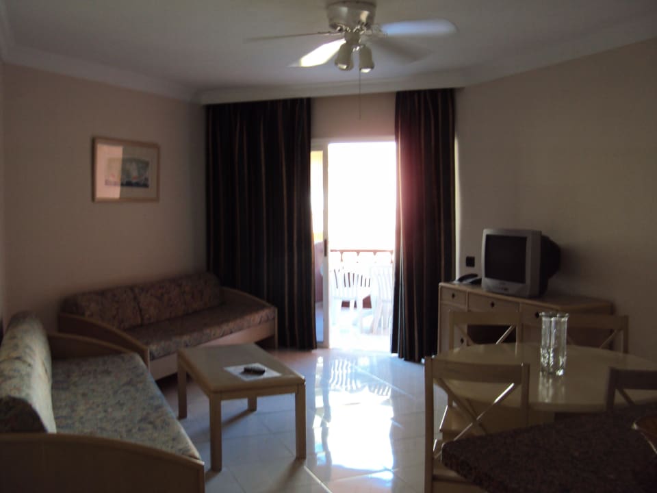 Wohnraum mit 2 zus. Betten Marino Tenerife