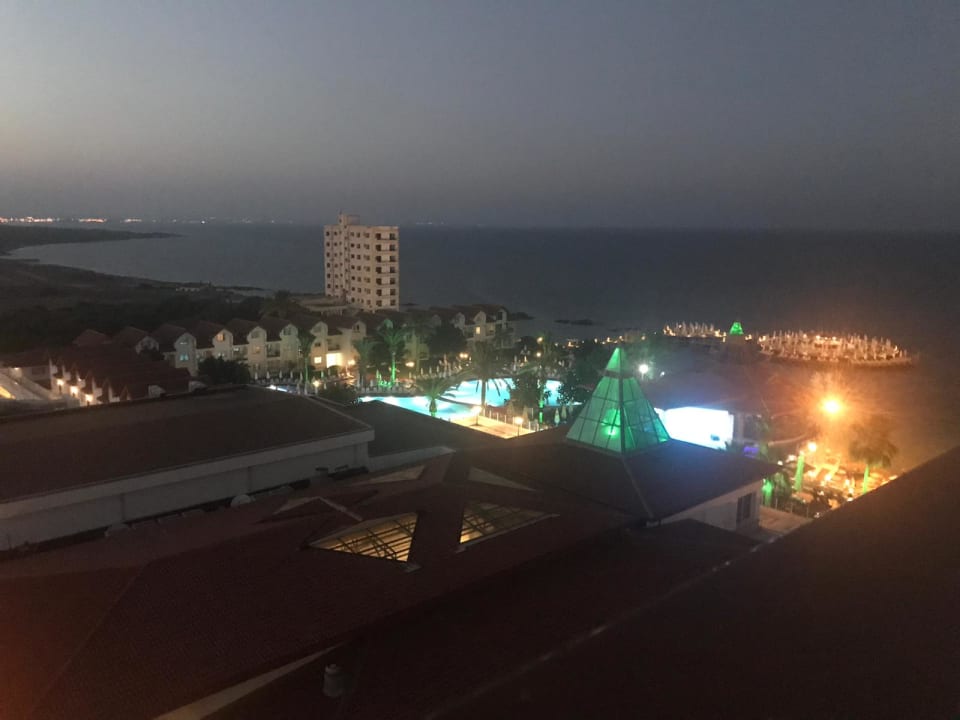 Ausblick Salamis Bay Conti Resort Hotel & Casino