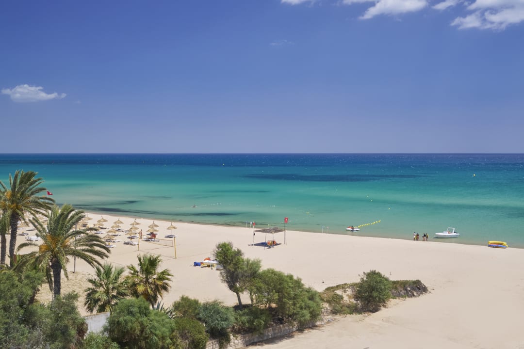Strand Nozha Beach Resort & Spa