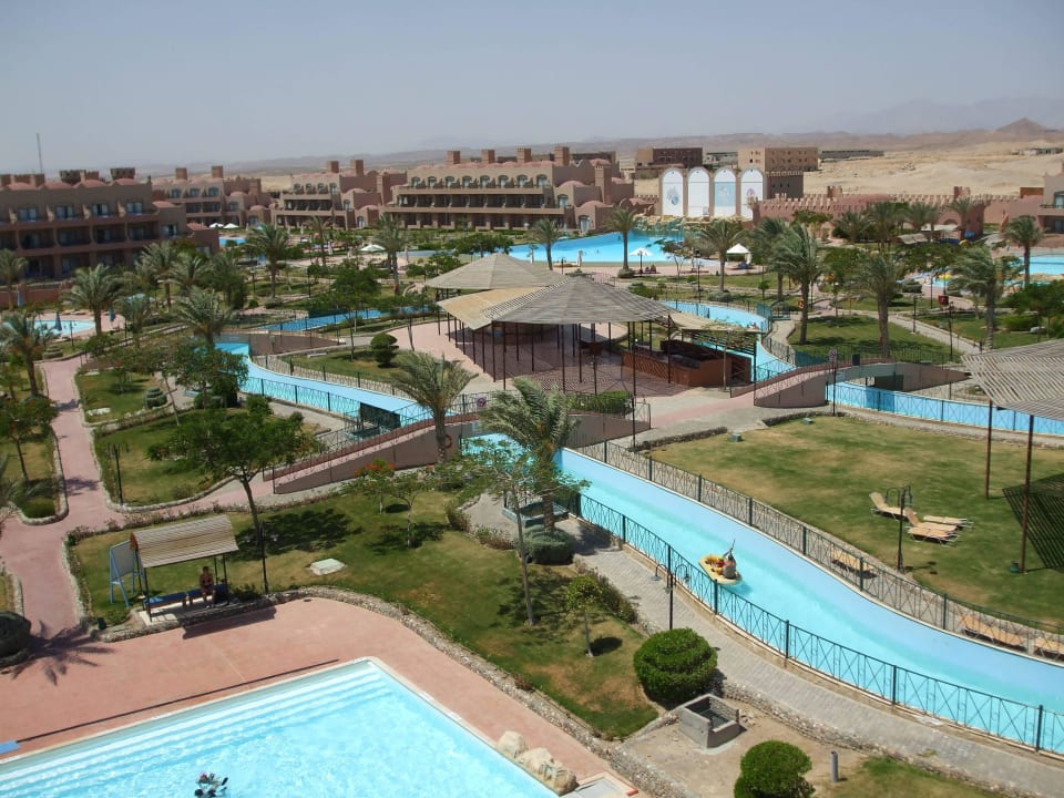 Ausblick vom Rutschenturm Akassia Swiss Resort