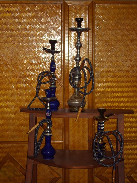 Dhonibar Schischa-Auswahl Meeru Maldives Resort Island