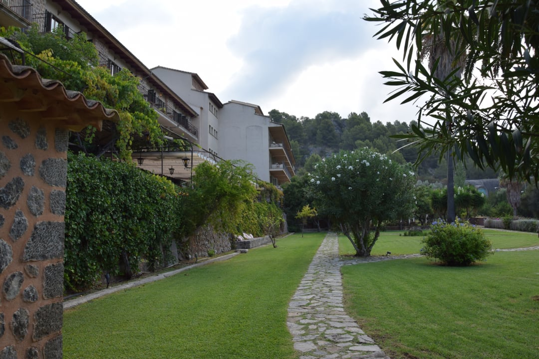Gartenanlage Hotel Es Port