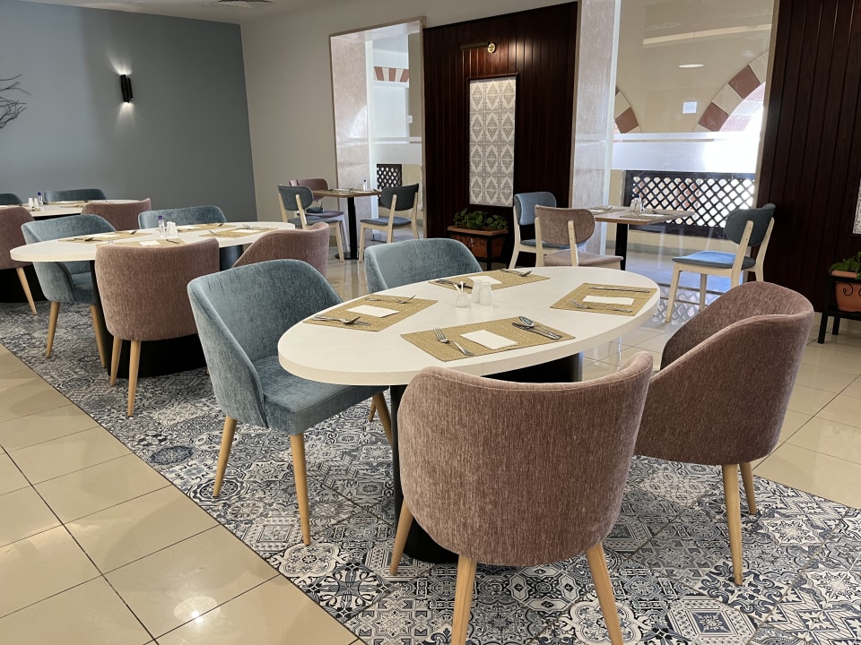 Gastro Marina Resort Port Ghalib, a member of Radisson Individuals