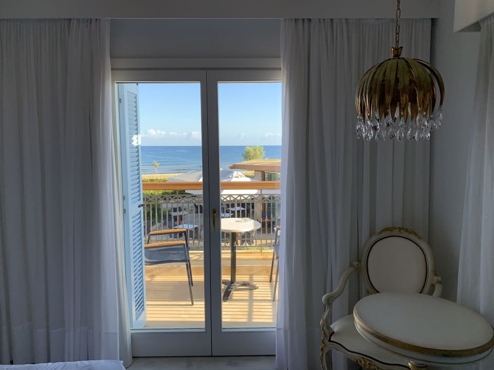Zimmer Mitsis Selection Laguna