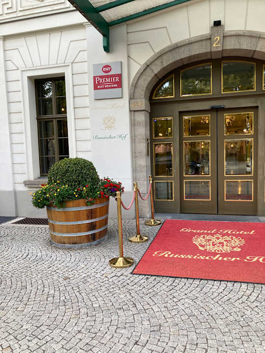 Außenansicht Best Western Premier Grand Hotel Russischer Hof